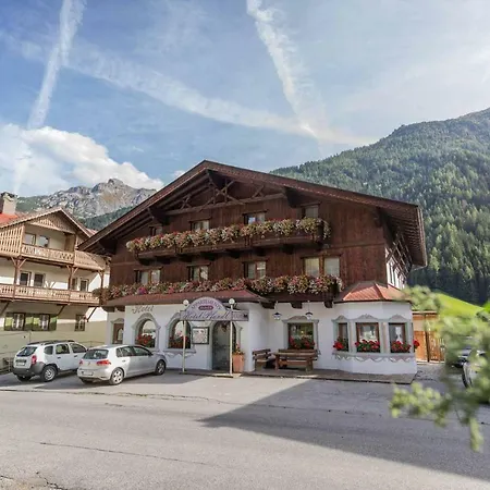Pensjonat Garni Pfandl Neustift im Stubaital